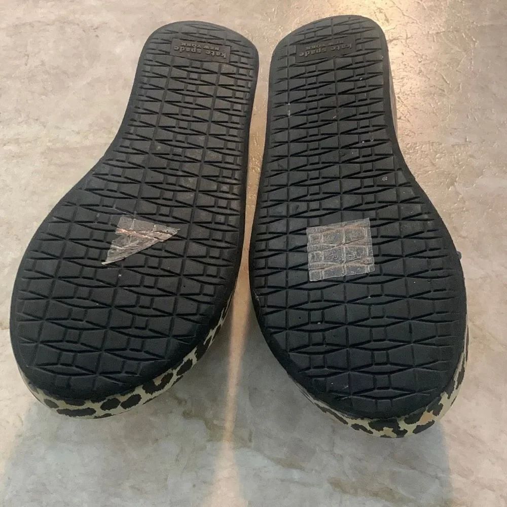 KATE SPADE Platform Flip Flops Size 8 - Picture 6 of 7